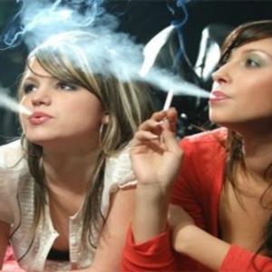 VX POLL of the DAY (141): SMOKING OK IN MODERATION?
